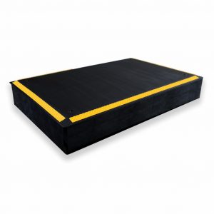 SmartCells ergo riser in black with yellow edges from a diagonal view